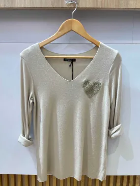 Langärmliges T-Shirt mit V-Ausschnitt und Herzdruck